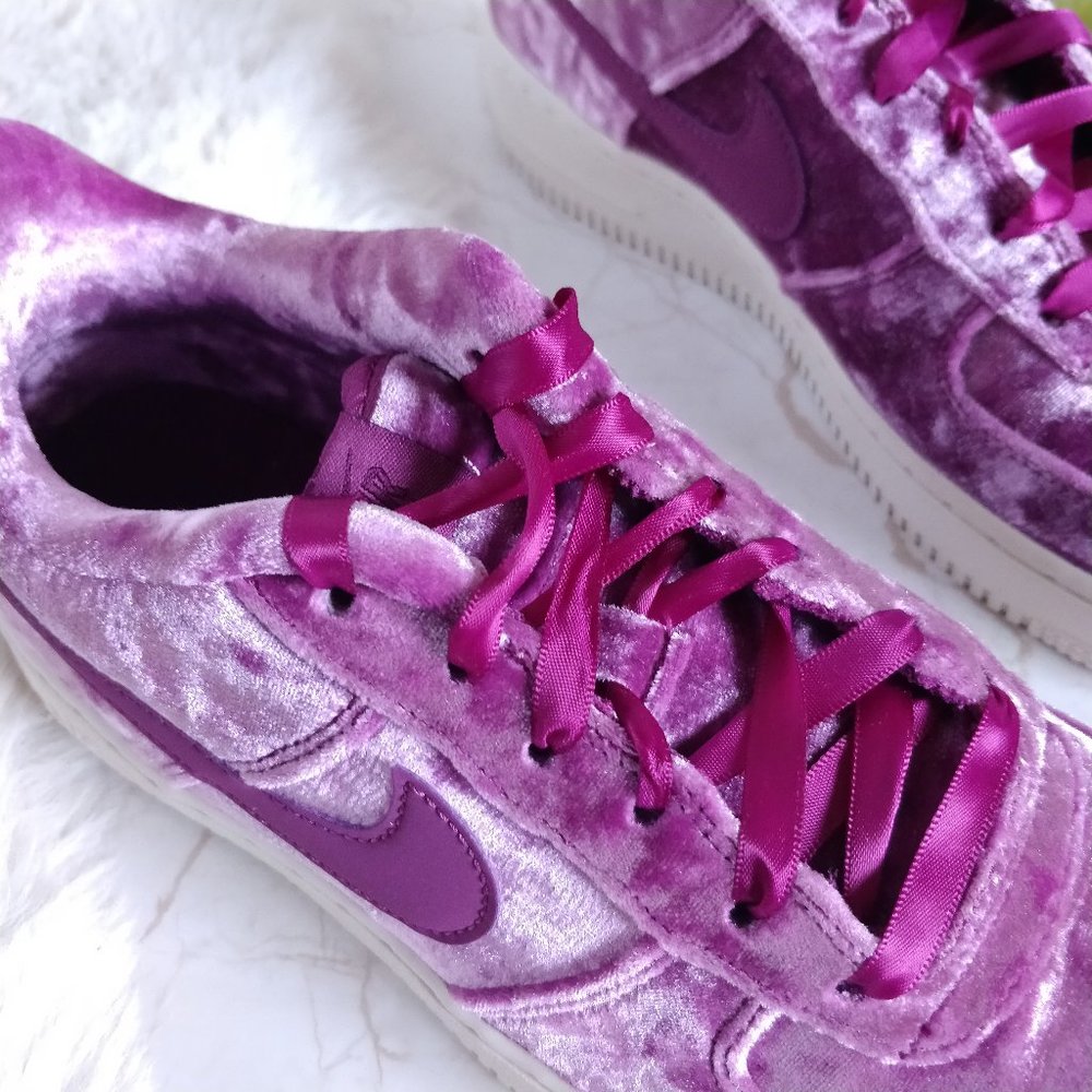 🔥𝐒𝐎𝐋𝐃 𝐎𝐔𝐓🔥 - Picture 8 of 10